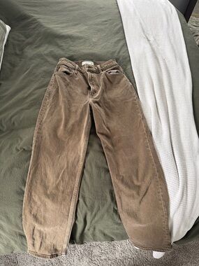 Brown Abercrombie 90s straight ultra high rise jeans
